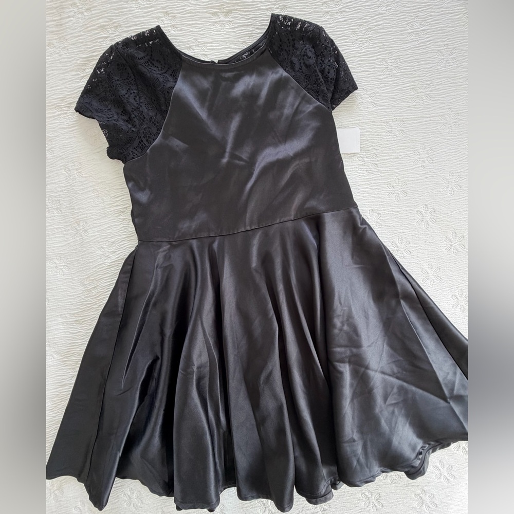 NWT Calvin Klein Girl’s Dress black satin size 14.5 - Picture 8 of 14